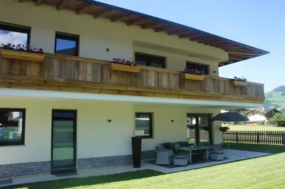 Ein Balkon oder eine Terrasse in der Unterkunft Ferienwohnung Eberl