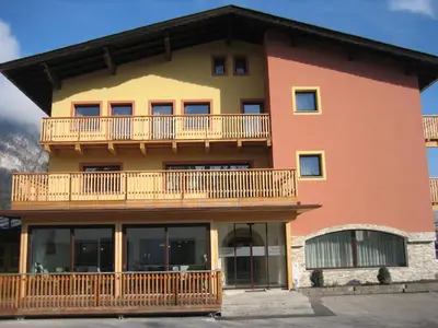 Das Gebäude in dem sich das Hotel befindet