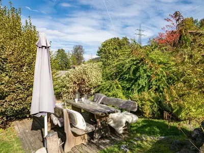 Ein Garten an der Unterkunft Chalet Kitzalm