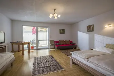 Ein Bett oder Betten in einem Zimmer der Unterkunft Ferienwohnung Karakas
