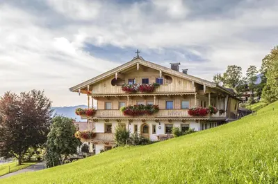 Das Gebäude in dem sich das Hotel befindet