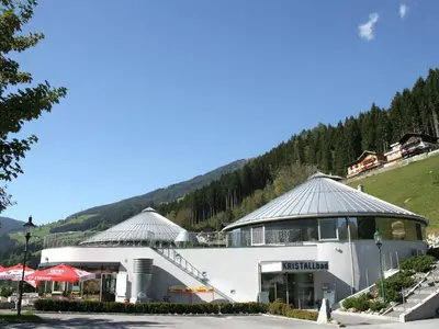 Ein allgemeiner Bergblick oder ein Berglick von des Chalets aus