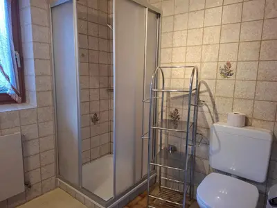 Ein Badezimmer in der Unterkunft Haus Fichtenblick