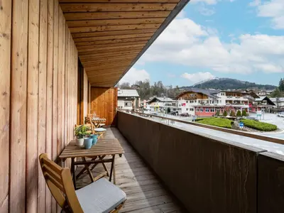 Ein allgemeiner Bergblick oder ein Berglick von der Ferienwohnung aus