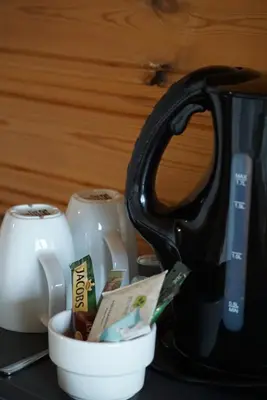Kaffee-/Teezubehör in der Unterkunft Hotel Wildrose