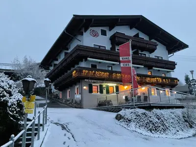 Das Gebäude in dem sich das Hotel befindet