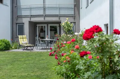 Ein Garten an der Unterkunft Ferienwohnung Taschler