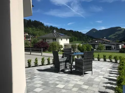 Ein allgemeiner Bergblick oder ein Berglick von der Ferienwohnung aus