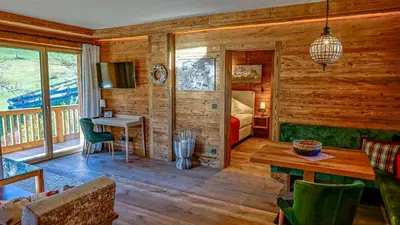 TV/Unterhaltungsangebot in der Unterkunft ALPIN CHARME APARTMENTS Boutique Chalet Kitzbichl