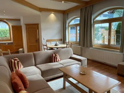 Ein Sitzbereich in der Unterkunft Appartement Erler