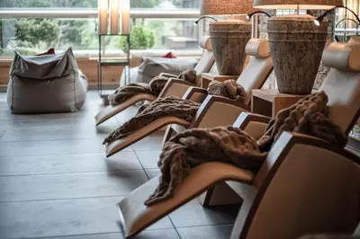 Ein Sitzbereich in der Unterkunft Cocoon - Alpine Boutique Lodge