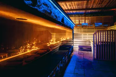 Ein Sitzbereich in der Unterkunft Cocoon - Alpine Boutique Lodge