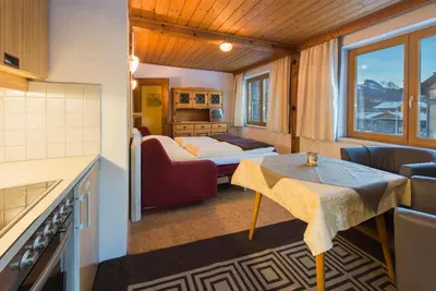 Ein Sitzbereich in der Unterkunft Apartement Haus Johanna