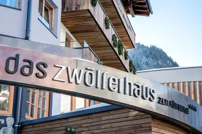 Ein Zertifikat, Auszeichnung, Logo oder anderes Dokument, das in der Unterkunft Hotel das Zwölferhaus ausgestellt ist