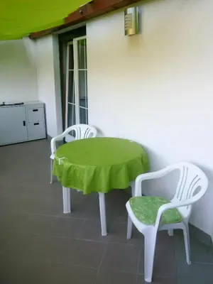 Ein Sitzbereich in der Unterkunft Ferienwohnung Sonnentraum