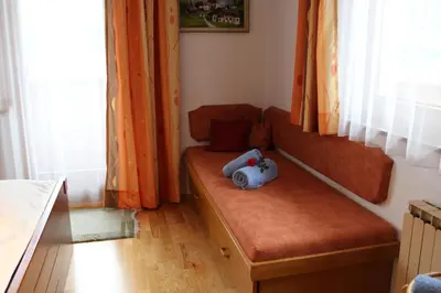Ein Sitzbereich in der Unterkunft Ferienwohnung Brugger