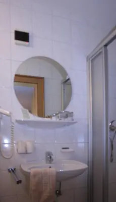 Ein Badezimmer in der Unterkunft Brixana