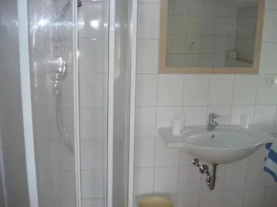 Ein Badezimmer in der Unterkunft Gästehaus Sillaber-Gertraud Nuck