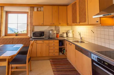 Küche/Küchenzeile in der Unterkunft Ferienwohnung Ausblick Zillertal