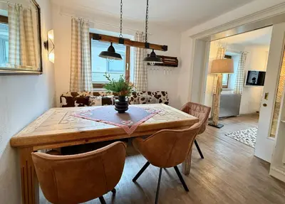Küche/Küchenzeile in der Unterkunft BELLE KITZ im Zentrum by Belle Stay