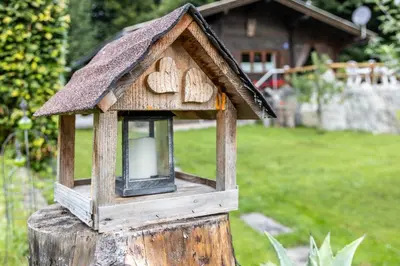 Ein Garten an der Unterkunft Ferienhütte Puutz