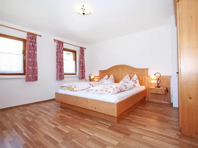 Ein Bett oder Betten in einem Zimmer der Unterkunft Holiday Home Hauser by Interhome