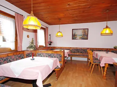 Ein Sitzbereich in der Unterkunft Holiday Home Hauser by Interhome