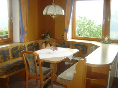 Ein Sitzbereich in der Unterkunft Ferienwohnung Kainer Carina