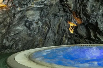 Der Swimmingpool an oder in der Nähe von Hotel Saalbacher Hof