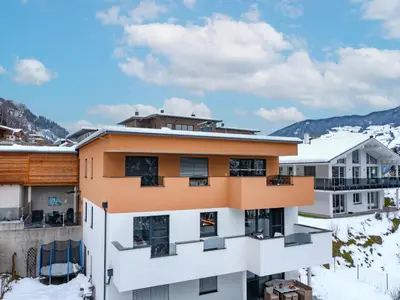 Ein allgemeiner Bergblick oder ein Berglick von der Ferienwohnung aus
