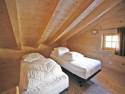 Ein Bett oder Betten in einem Zimmer der Unterkunft Chalet in Königsleiten near Hohe Tauern