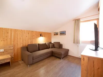 TV/Unterhaltungsangebot in der Unterkunft House in Zell am Ziller with Panoramic Views
