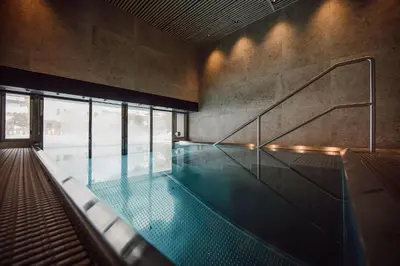 Der Swimmingpool an oder in der Nähe von Boutique Hotel Das Rivus