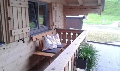Ein Sitzbereich in der Unterkunft Appartement Haus Pichler