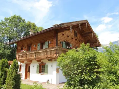 Das Gebäude in dem sich das Chalet befindet