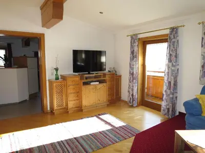 TV/Unterhaltungsangebot in der Unterkunft Apartment Liftblick by Interhome