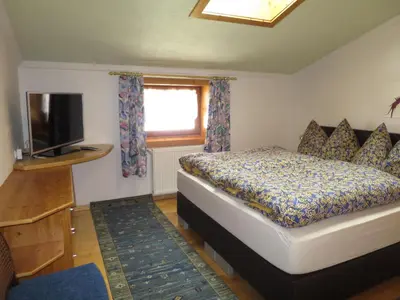 Ein Bett oder Betten in einem Zimmer der Unterkunft Apartment Liftblick by Interhome
