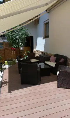 Ein Sitzbereich in der Unterkunft Gästehaus die geislerin