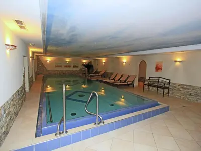 Der Swimmingpool an oder in der Nähe von Apartment Stumm near Zillertal Ski Slopes