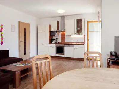 Küche/Küchenzeile in der Unterkunft Apartment in Mittersill near Kitzbühel Ski Area