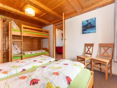 Ein Bett oder Betten in einem Zimmer der Unterkunft Chalet in Neukirchen near Ski Wildkogel