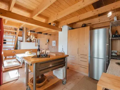 Küche/Küchenzeile in der Unterkunft Apartment Hajenuis TOP OG by Interhome