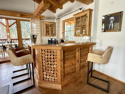 Ein Sitzbereich in der Unterkunft CHALET BELLE KAISER by Belle Stay