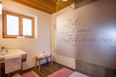 Ein Badezimmer in der Unterkunft Landhaus Alpbach