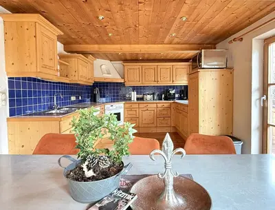 Küche/Küchenzeile in der Unterkunft CHALET BELLE WILD by Belle Stay