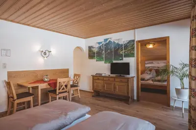Ein Bett oder Betten in einem Zimmer der Unterkunft Appartements Bucher