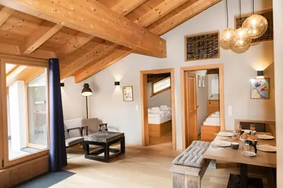 Ein Sitzbereich in der Unterkunft Residence Zillertal