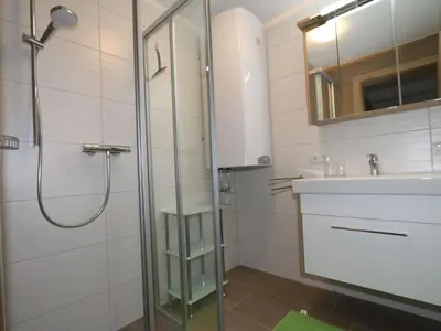 Ein Badezimmer in der Unterkunft Apartment in Bramberg near Ski Lift