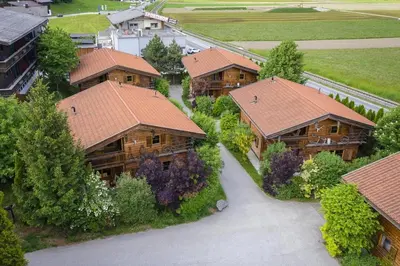 Das Gebäude in dem sich das Chalet befindet