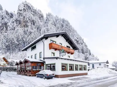 Penthouse in Strass near Zillertal Alps im Winter